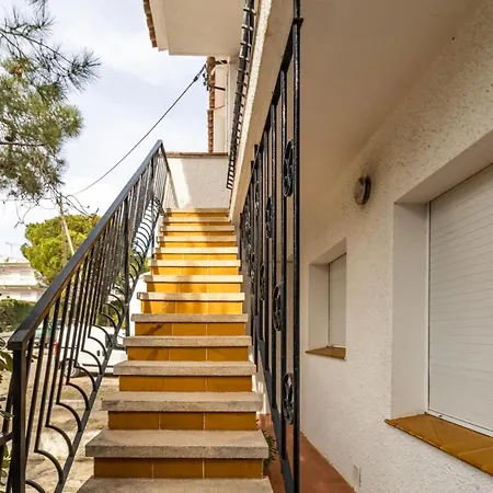 Carboneres 461 Con Terraza Y Vistas Llanca